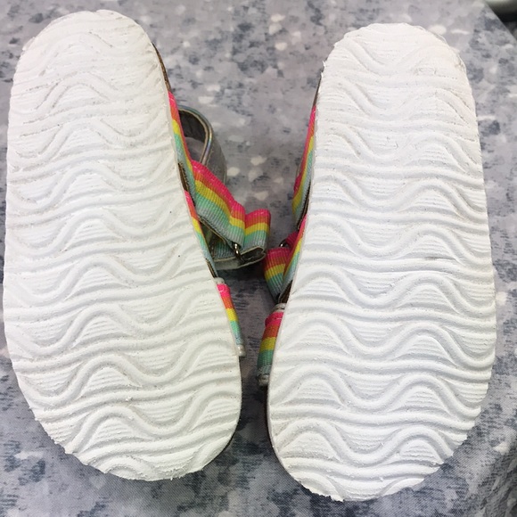 Girls (Toddler) 6M Multi-Stripe Corkbed Play Sandals☀️Clean Like New Condition☀️ - Picture 6 of 7